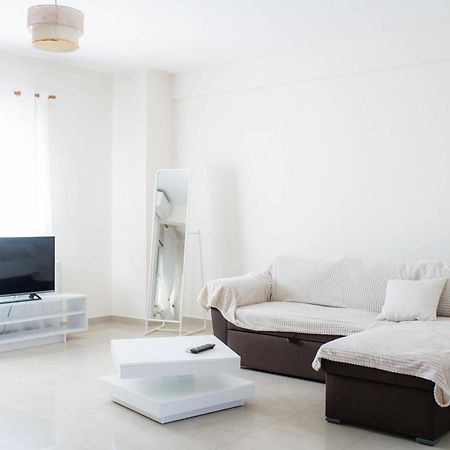 3 Bedroom Apartment, 115M2 Alexandroupoli Bagian luar foto